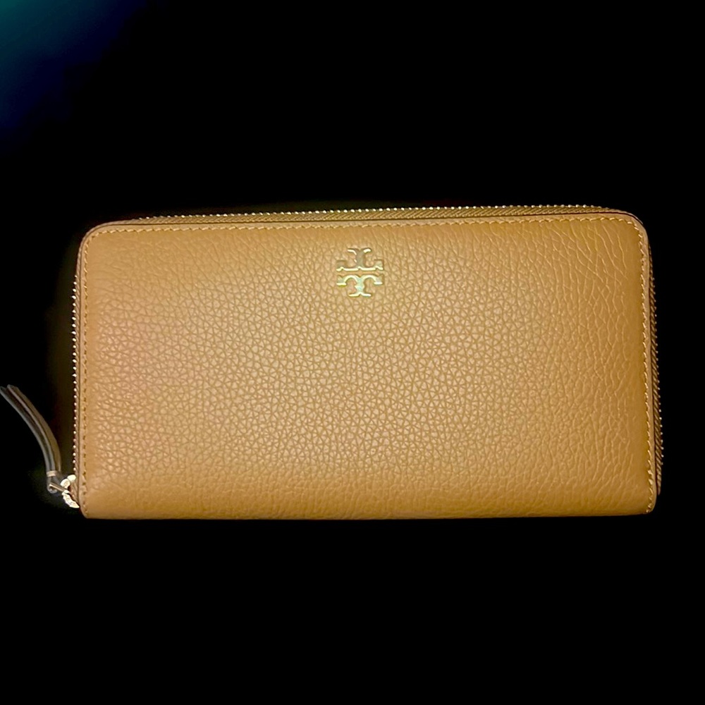 Tory Burch Wallet